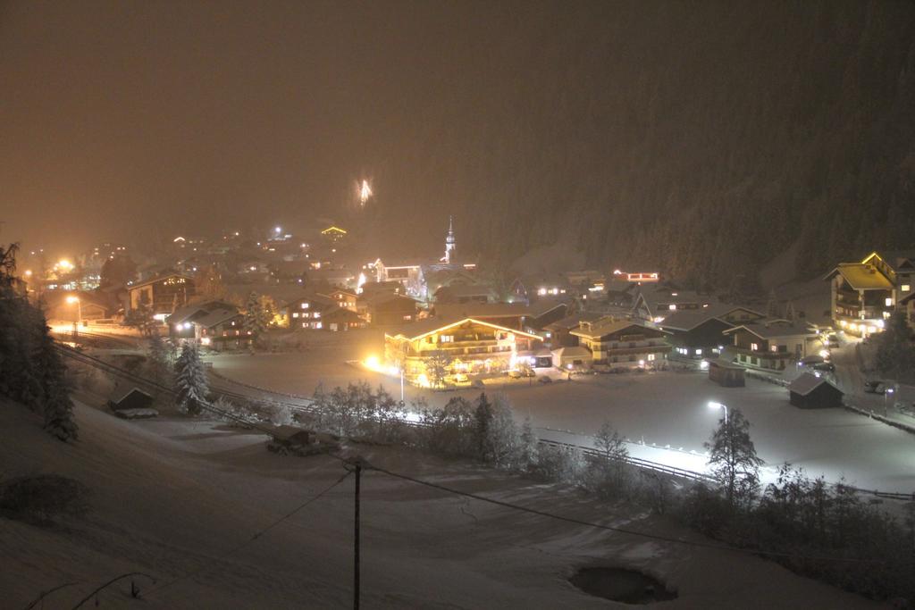 Apart Gletscherblick Kaunertal Exteriör bild